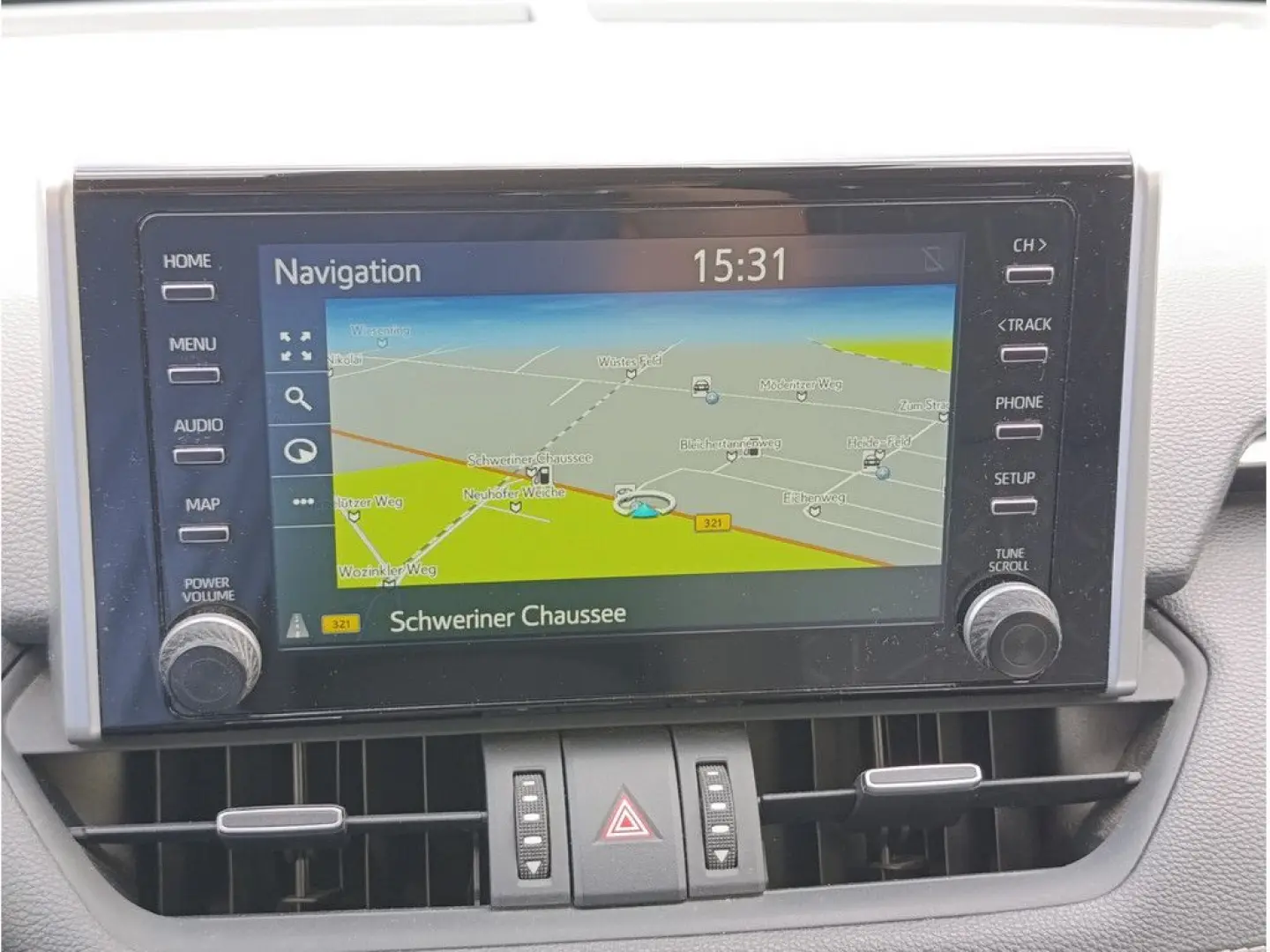 RAV4 2.5 Hybrid 4x4 Team Deutschland