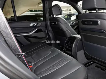 X5 M60i Innovationsp. Sport Aut. Komfortsitze