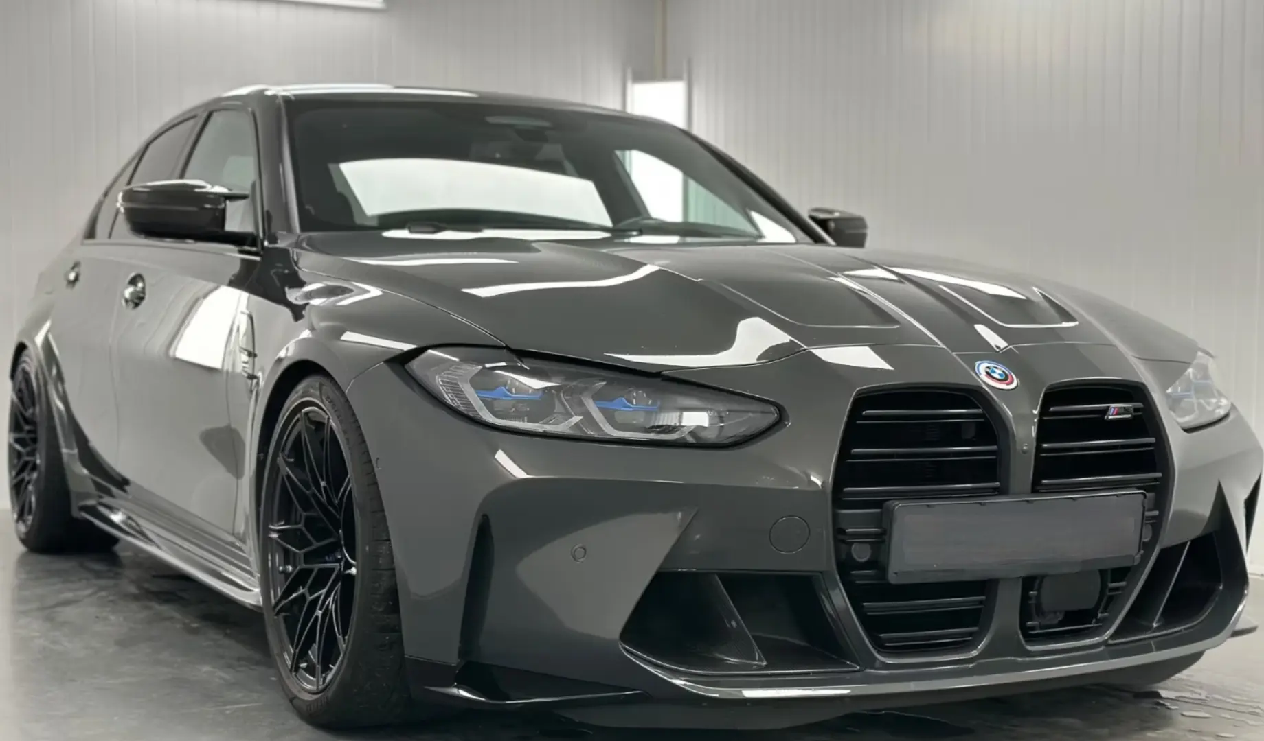 BMW M3 Competition Carbon