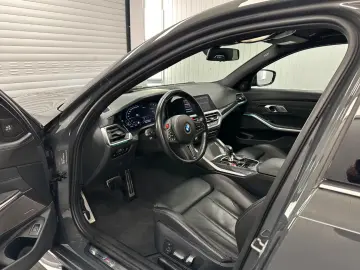 BMW M3 Competition Carbon