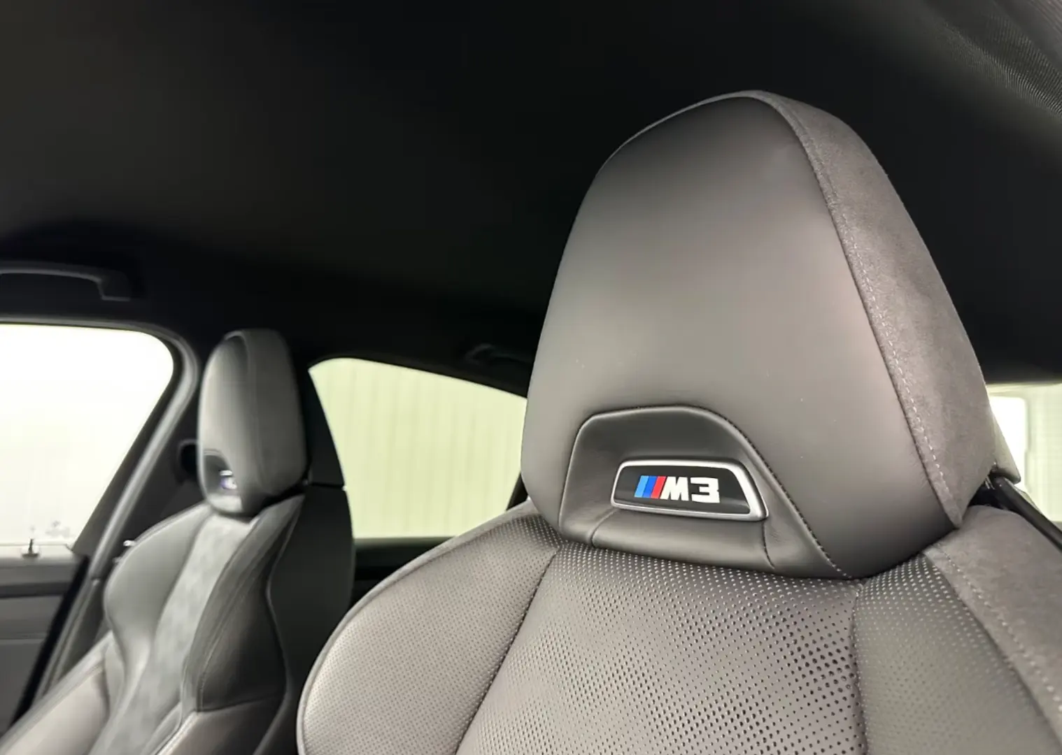 BMW M3 Competition Carbon