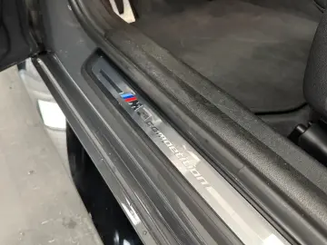 BMW M3 Competition Carbon