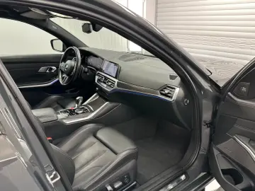 BMW M3 Competition Carbon