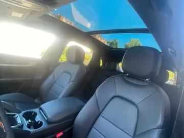 Porsche Cayenne /Panorama/Cameră de asistență