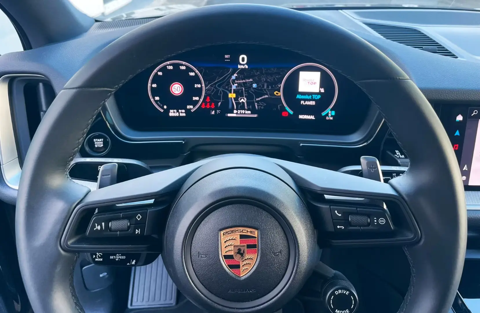 Porsche Cayenne /Panorama/Cameră de asistență