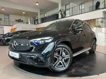 GLC 300 AMG-Line Night DigitalLight Pano AHK DTR