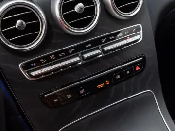 GLC 43 AMG Coupe 4Ma.*PERF.ABGAS*NIGHT*20