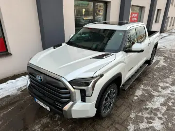 Tundra Crew Max Limited Hybrid Extra Lange