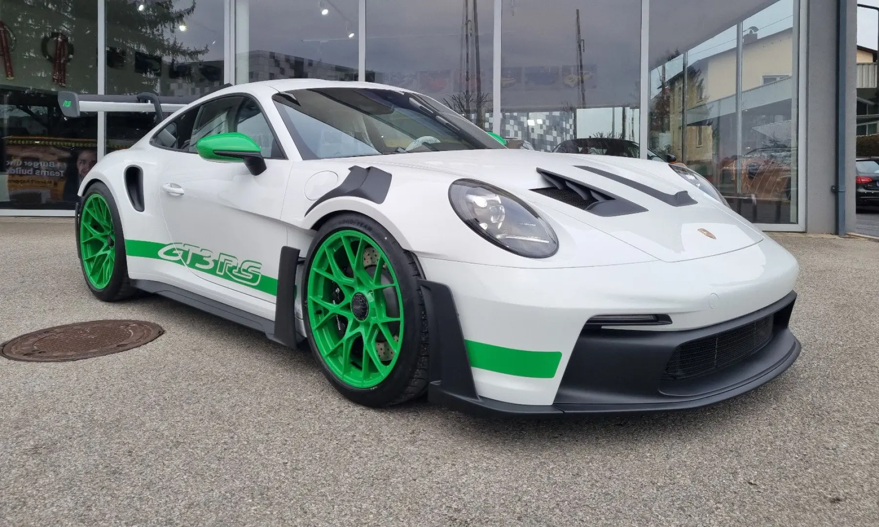 992 911 GT3 RS Lift Leder Grün Carbon Kamera 