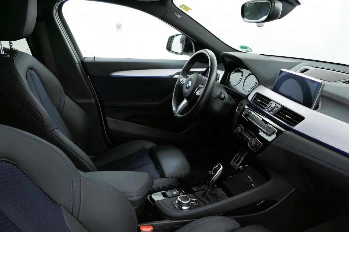 X2 sDrive18i M Sportpaket Navi Kamera Sound