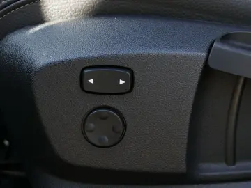 X2 sDrive18i M Sportpaket Navi Kamera Sound