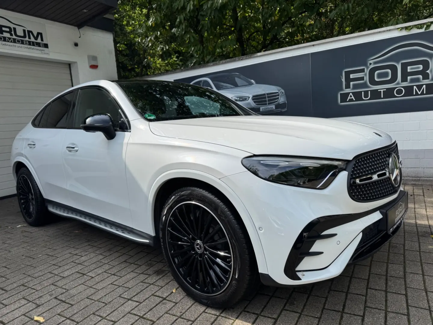 GLC 200 4M Coupé AMG Night-Paket Pano Memo MBUX