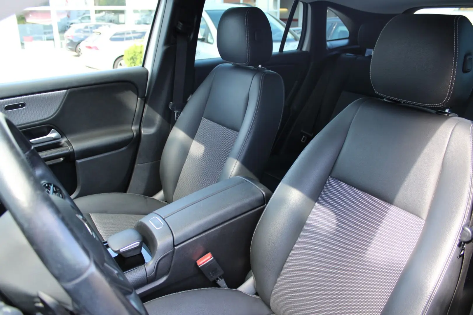 GLA 180 Business Parken Ahk Advanced 17'' Nav DA