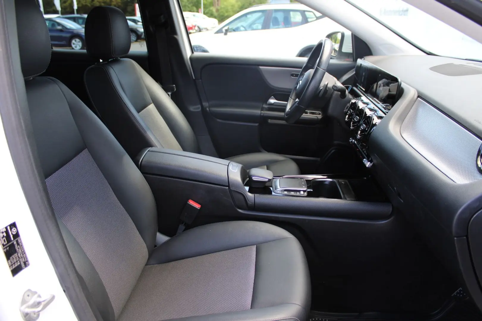 GLA 180 Business Parken Ahk Advanced 17'' Nav DA