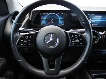 GLA 180 Business Parken Ahk Advanced 17'' Nav DA
