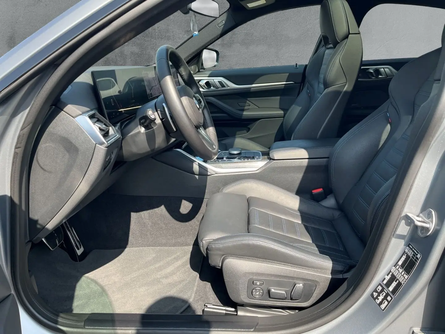 M440i xDrive Gran Coupe Sportpaket AD AHK-klappb