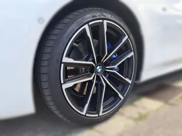 M440i A xDr. Cab. M-PAKET+LEDER+HUD+ACC+DAB+HIFI