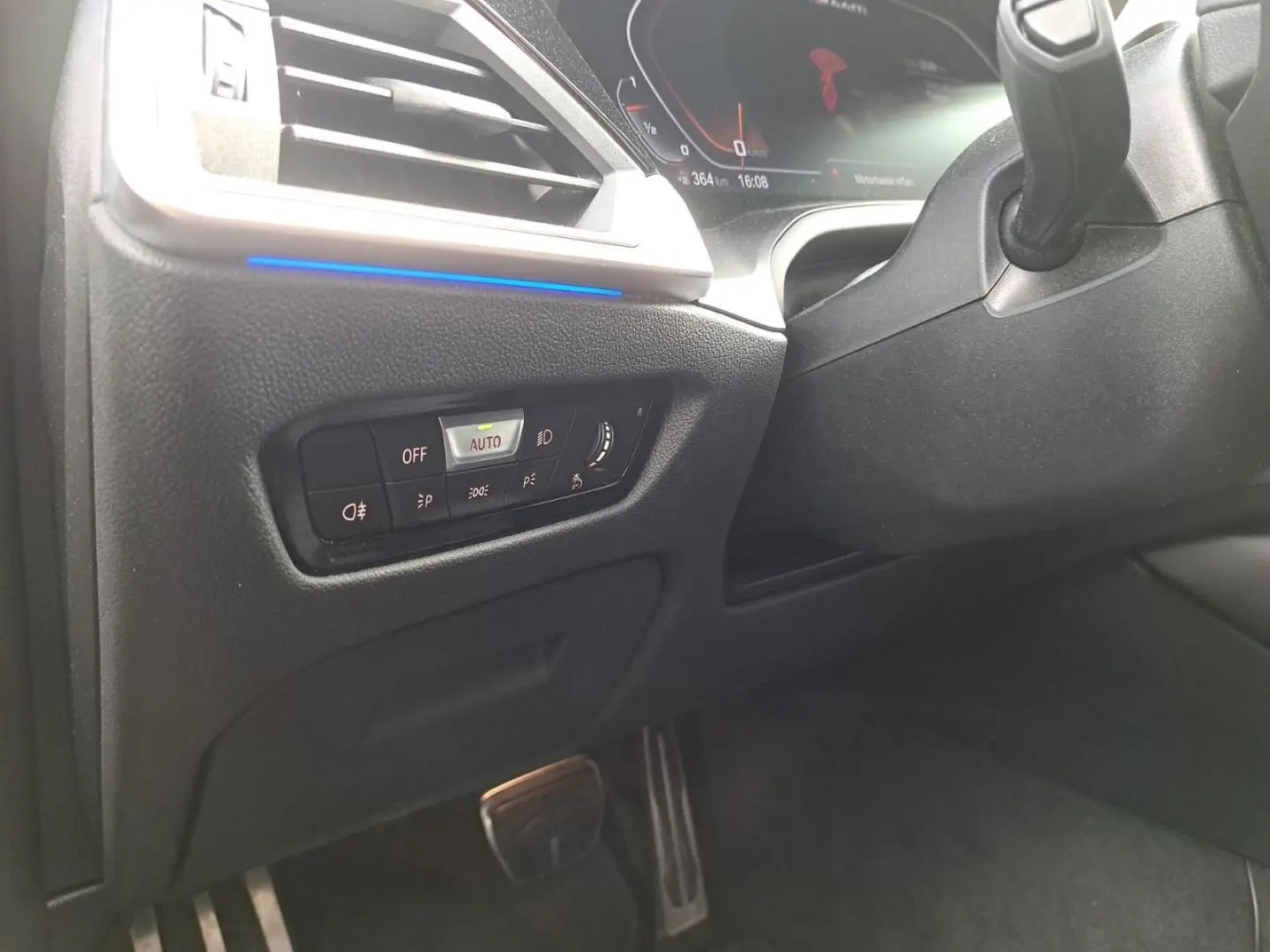M440i A xDr. Cab. M-PAKET+LEDER+HUD+ACC+DAB+HIFI