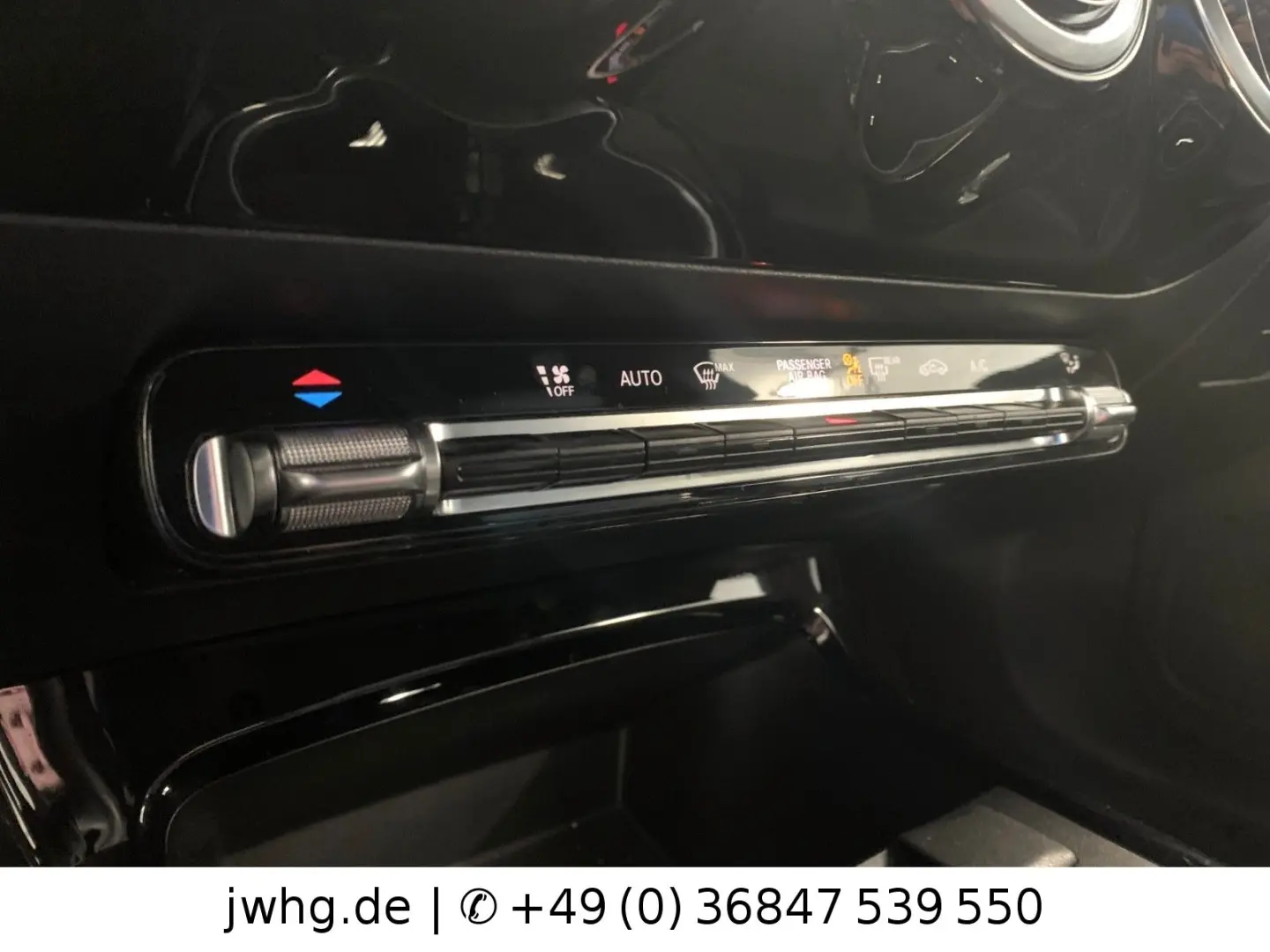 CLA 180 Progressive LED Widescreen Distr+ KamDAB