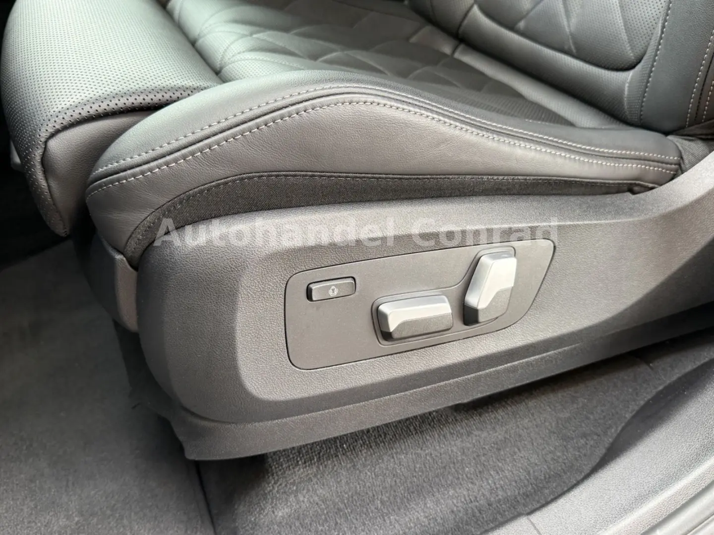 X5 xDrive 30d M*AHK*HARMAN&KARDON*LEDER*1.HAND