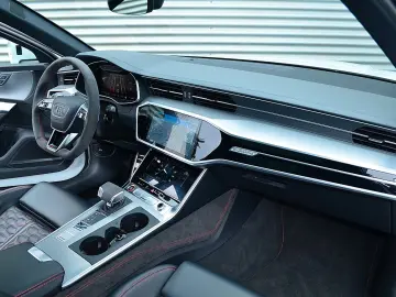 RS6 4.0 TFSI quattro Dynamik/ASA/Allradl./VOLL!