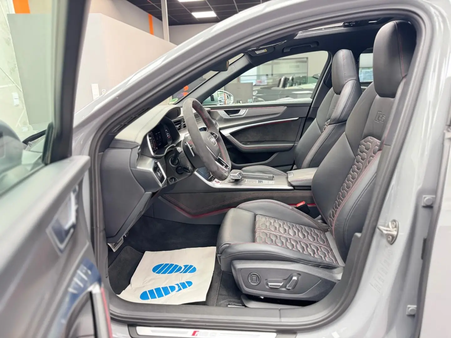 RS6 4.0 TFSI quattro 4.0 V8 |PANO|360|B&O|NARDO|