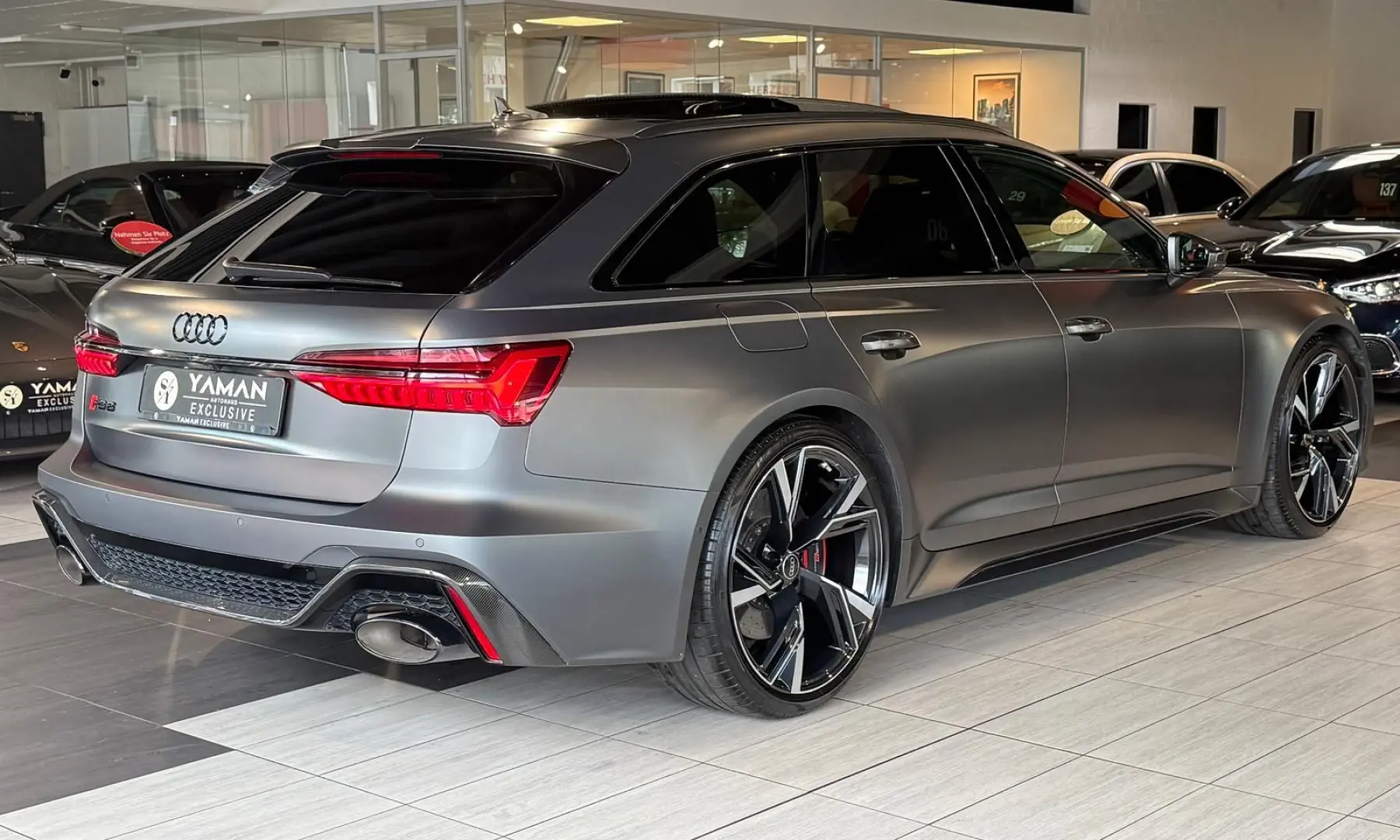 RS6 4.0 TFSI Q*Pano*HuD*B&O-Adv.*Carbon*Dynamik+