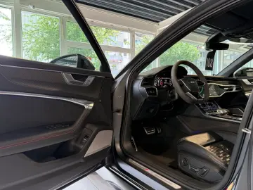 RS6 4.0 TFSI Q*Pano*HuD*B&O-Adv.*Carbon*Dynamik+