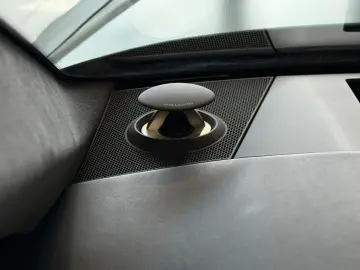 RS6 4.0 TFSI Q*Pano*HuD*B&O-Adv.*Carbon*Dynamik+