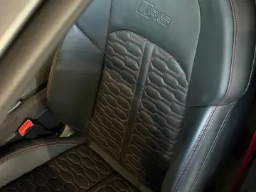 RS6 4.0 TFSI Q*Pano*HuD*B&O-Adv.*Carbon*Dynamik+