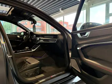 RS6 4.0 TFSI Q*Pano*HuD*B&O-Adv.*Carbon*Dynamik+