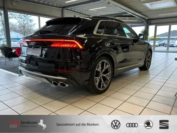 SQ8 TFSI Nachtsicht Sitzbelüf*AHK*TV*Luft*StandH