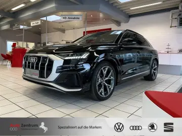 SQ8 TFSI Nachtsicht Sitzbelüf*AHK*TV*Luft*StandH