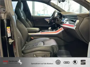 SQ8 TFSI Nachtsicht Sitzbelüf*AHK*TV*Luft*StandH