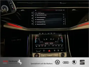 SQ8 TFSI Nachtsicht Sitzbelüf*AHK*TV*Luft*StandH