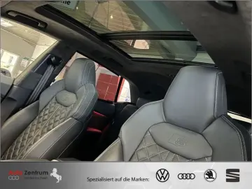 SQ8 TFSI Nachtsicht Sitzbelüf*AHK*TV*Luft*StandH