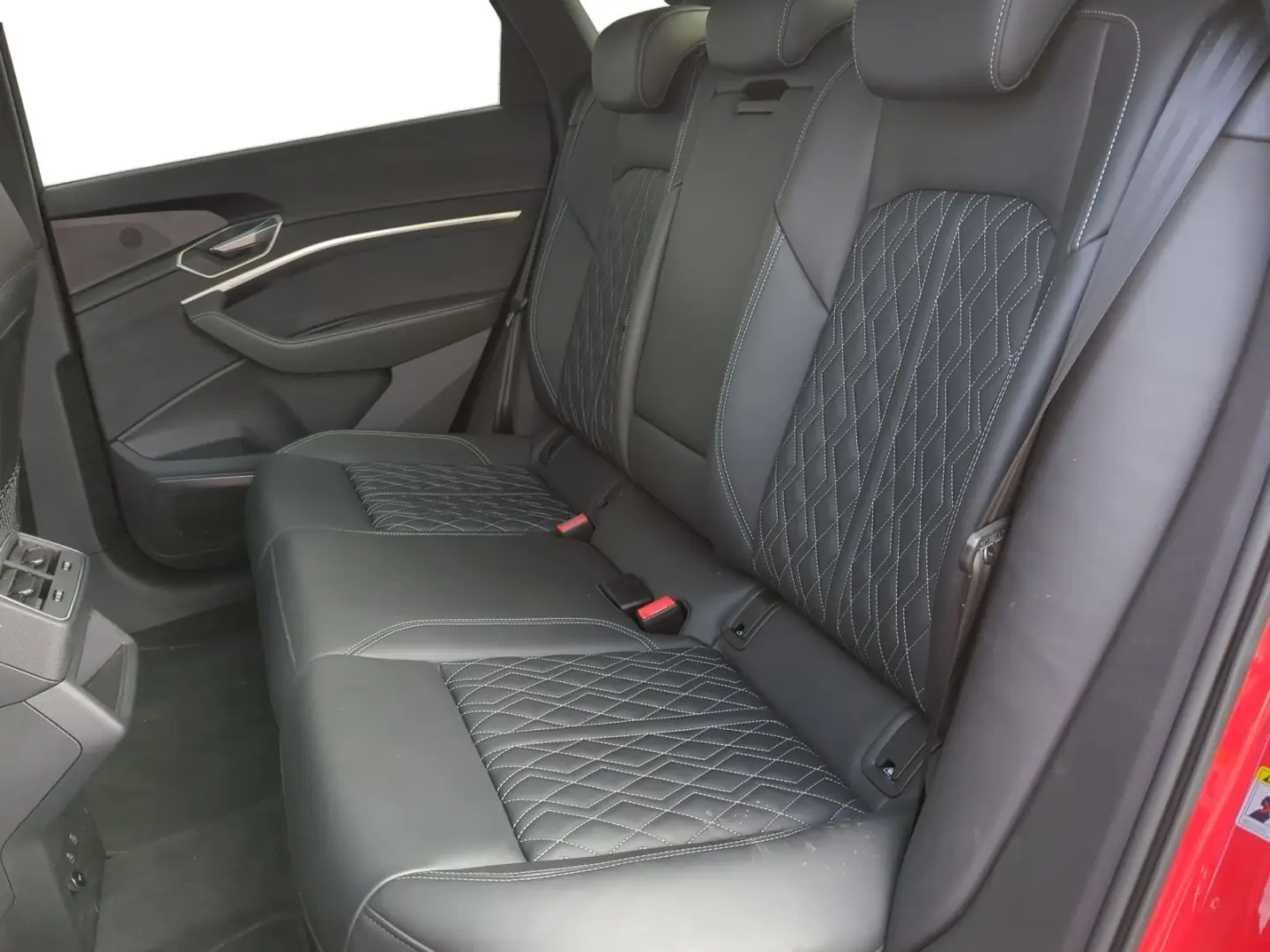 SQ8 e-tron Quattro Sportback+Navi+Pano+ACC+Leder