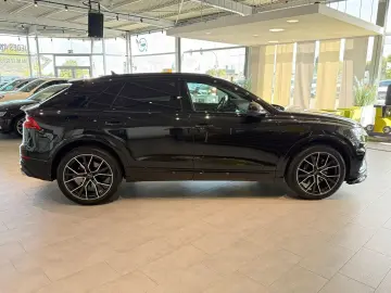 SQ8 4.0 TFSI quattro
