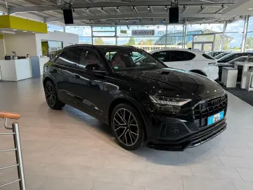 SQ8 4.0 TFSI quattro