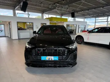 SQ8 4.0 TFSI quattro
