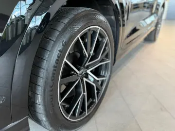 SQ8 4.0 TFSI quattro