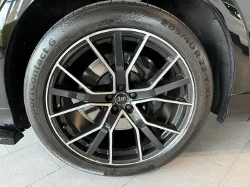 SQ8 4.0 TFSI quattro