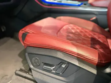 SQ8 4.0 TFSI quattro