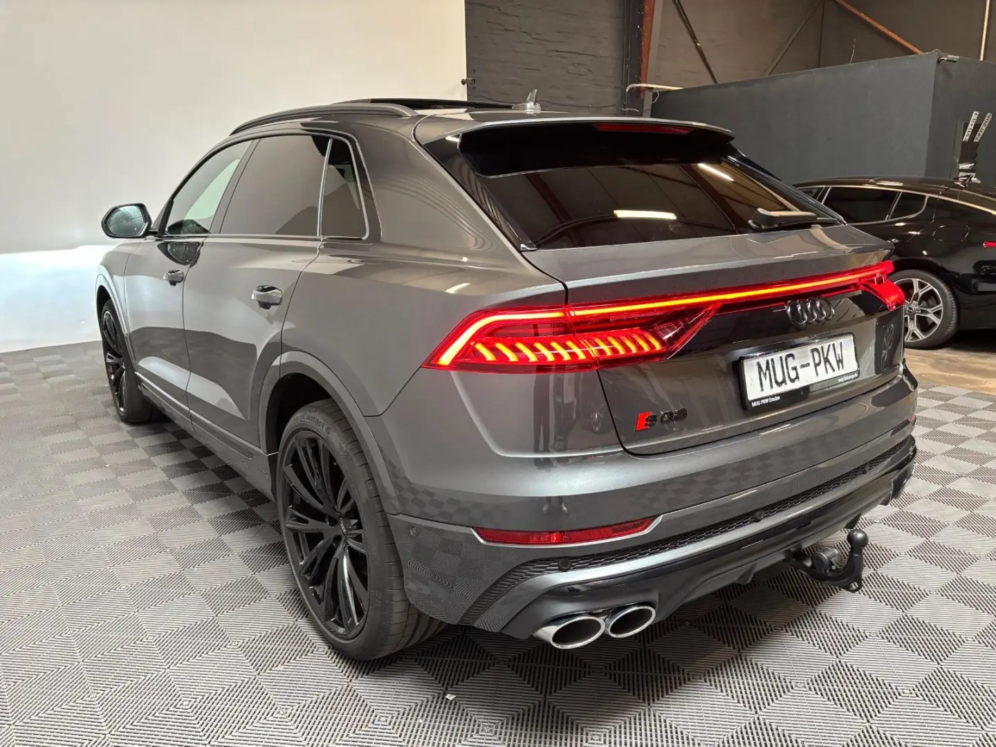 SQ8 4.0 TFSI quattro*AHK-Pano-B&O-Matrix*