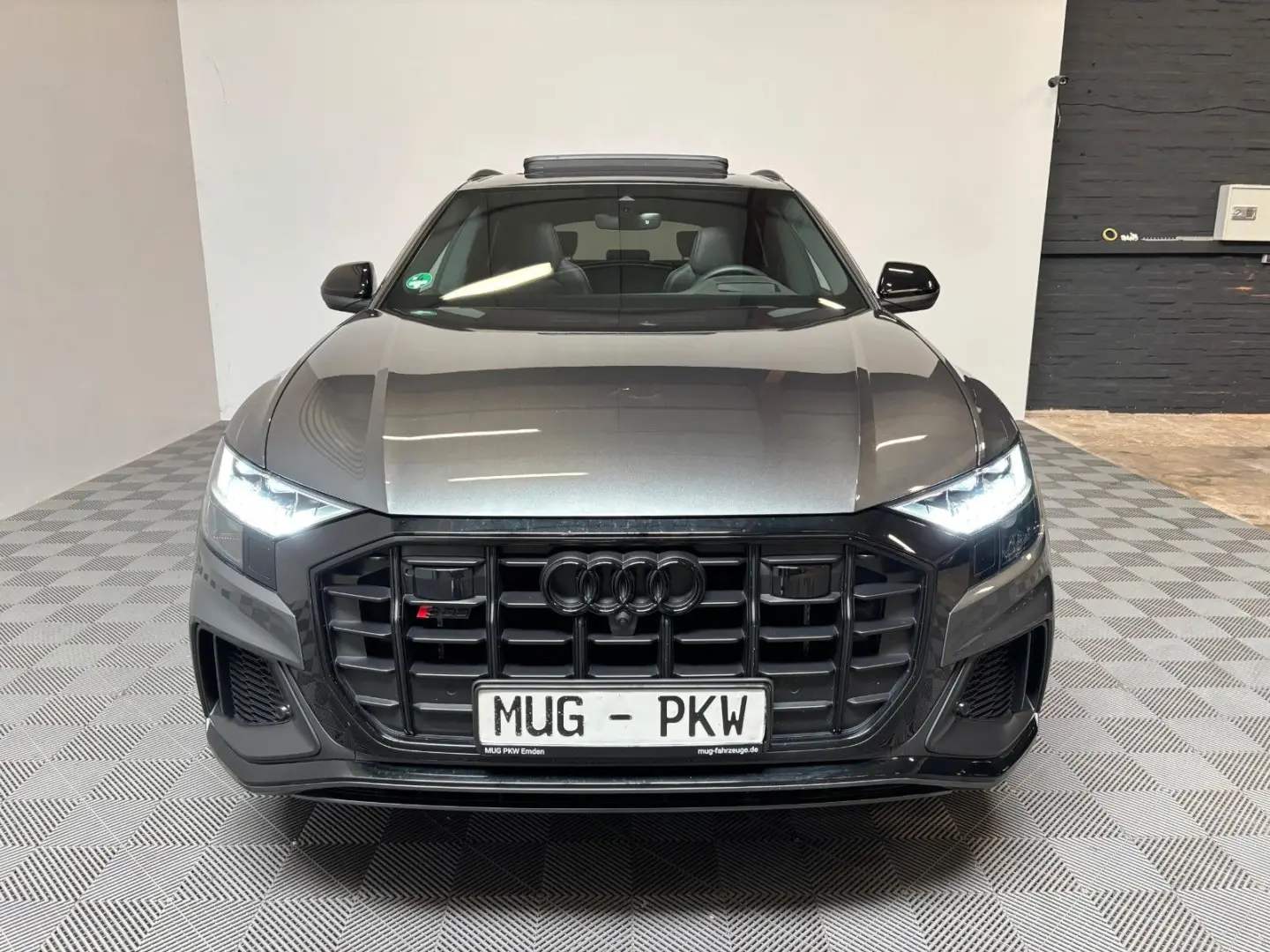 SQ8 4.0 TFSI quattro*AHK-Pano-B&O-Matrix*