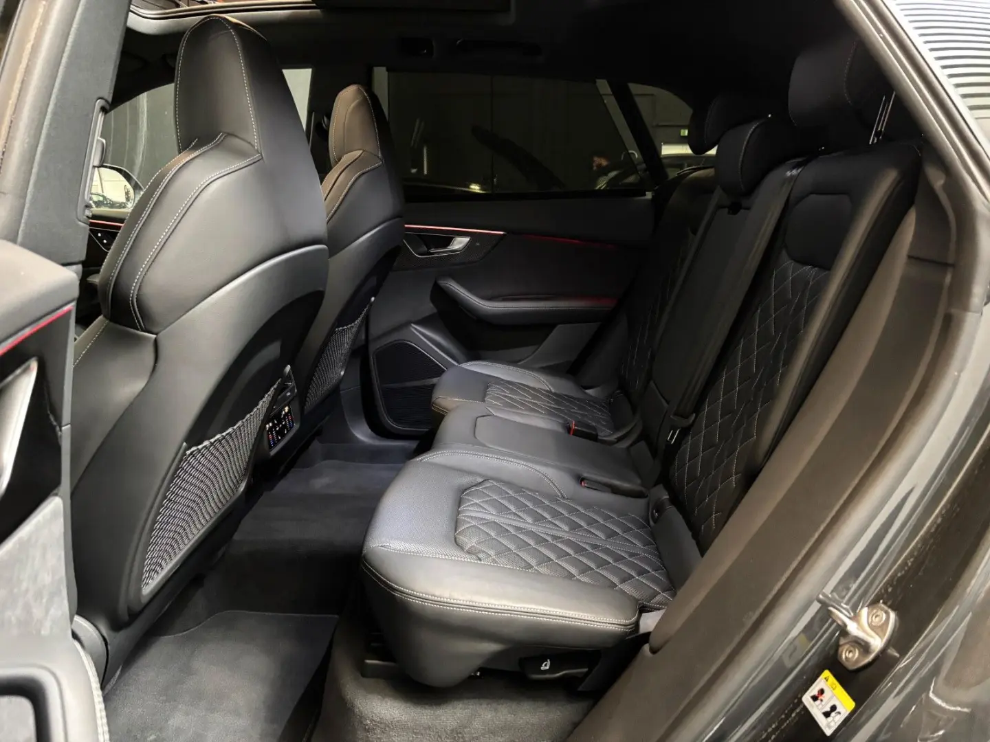 SQ8 4.0 TFSI quattro*AHK-Pano-B&O-Matrix*