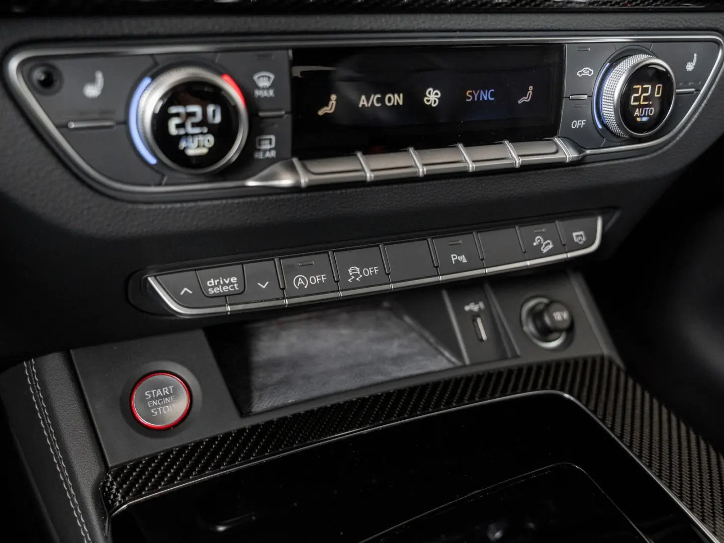 SQ5 Sportback 3.0 TDI Pano SpurH MATRIX KeyLess