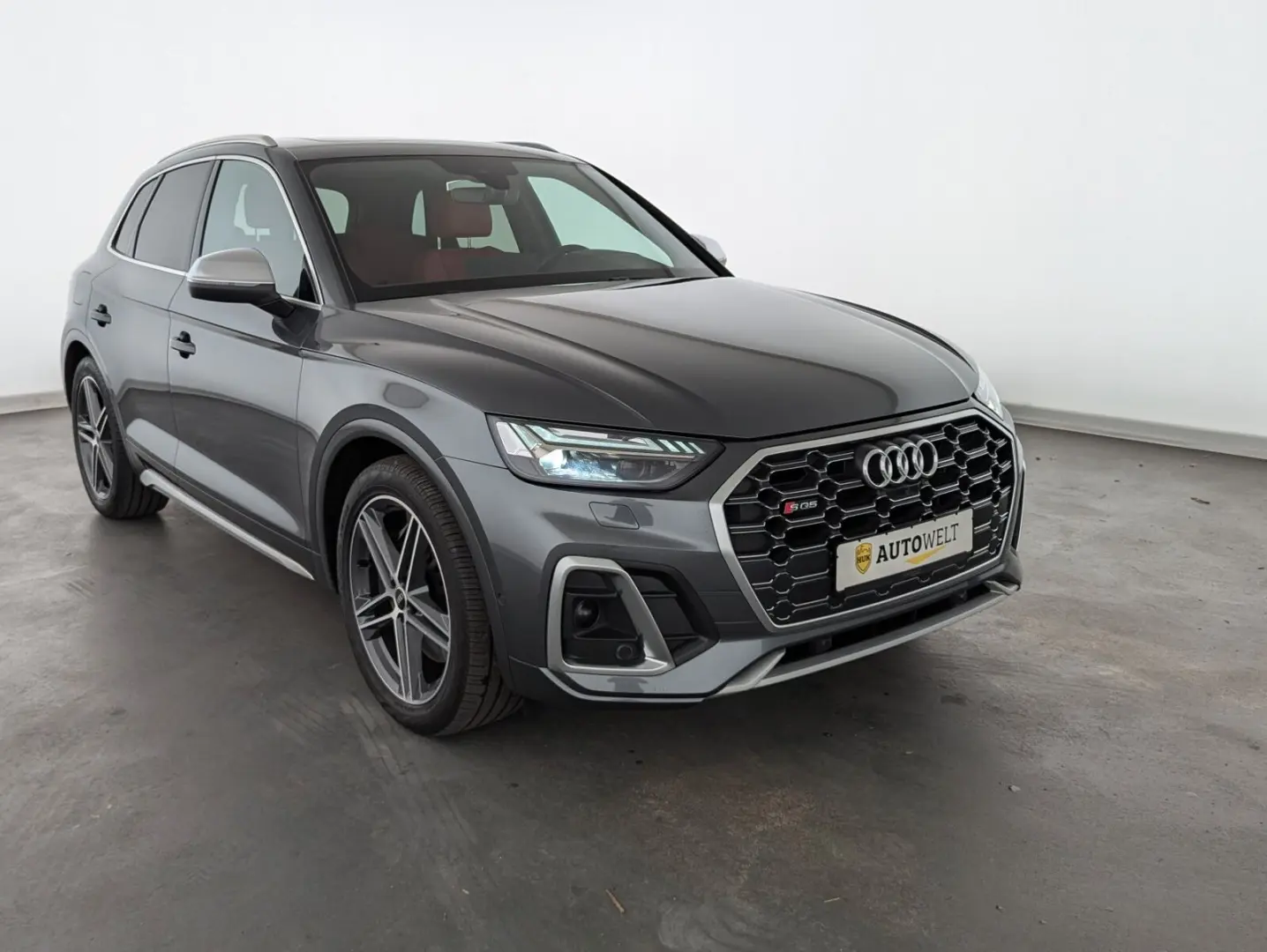 SQ5 3.0 TDI quattro MHEV LEDER+PANO+AHK+LED+NAVI