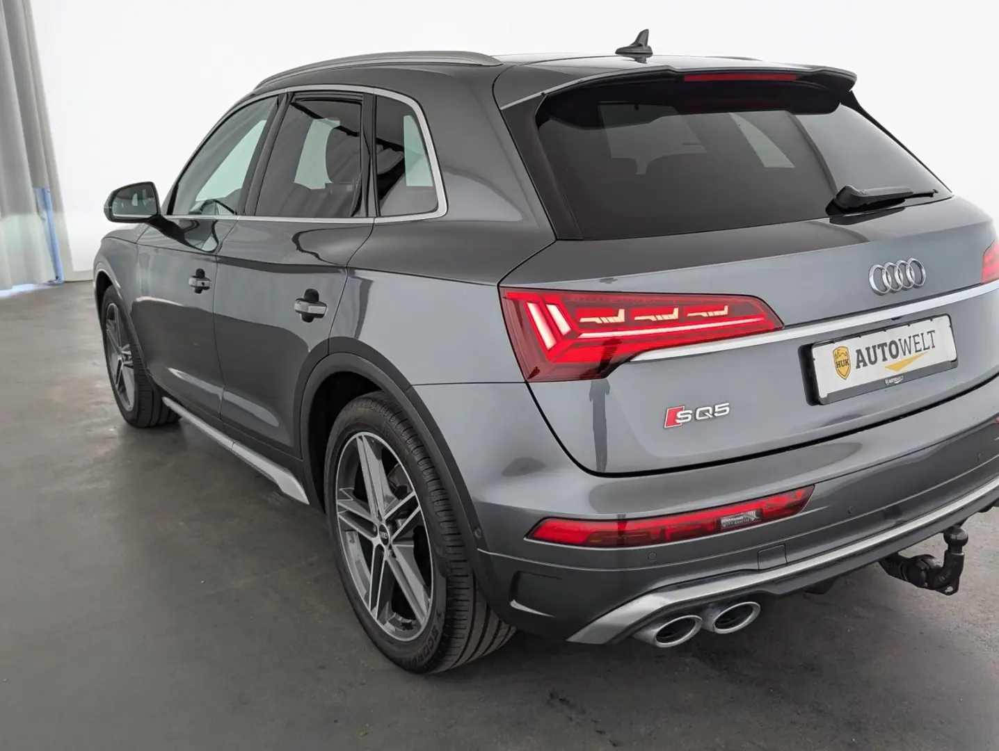SQ5 3.0 TDI quattro MHEV LEDER+PANO+AHK+LED+NAVI