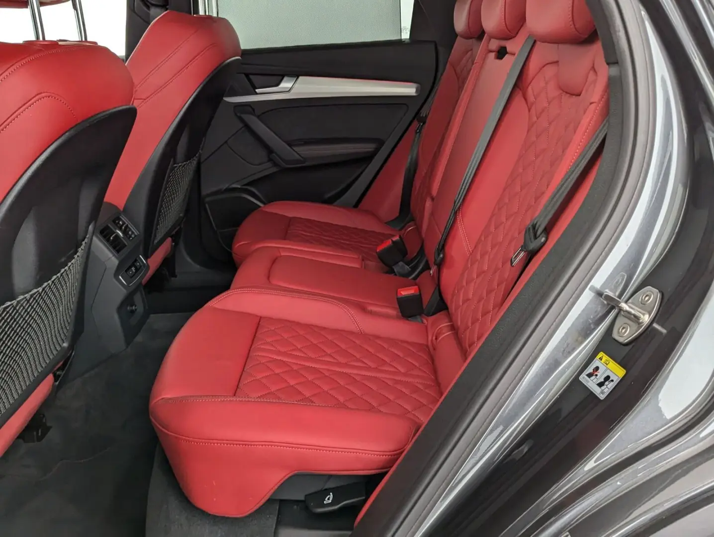 SQ5 3.0 TDI quattro MHEV LEDER+PANO+AHK+LED+NAVI